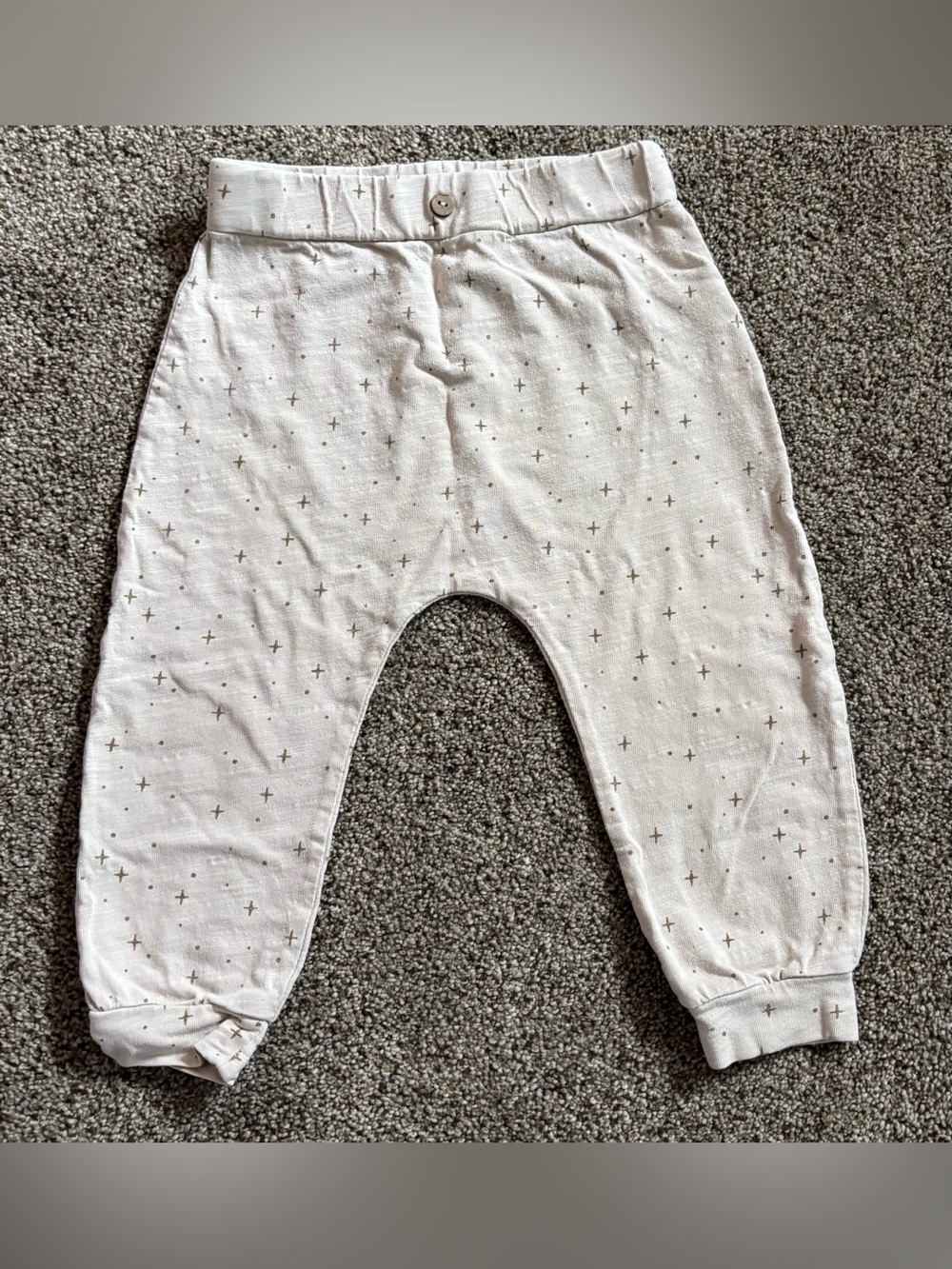 Rylee + Cru Cream Jogger Pants with Gold Star Cross Print